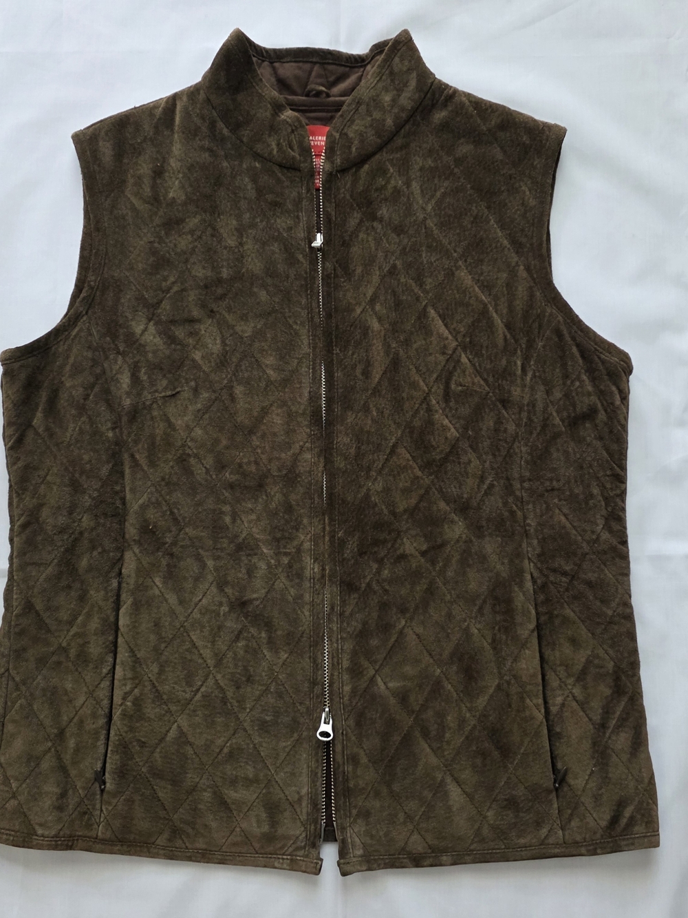 Valerie Stevens Leather Quilted Sleeveless Vest in Olive Brown